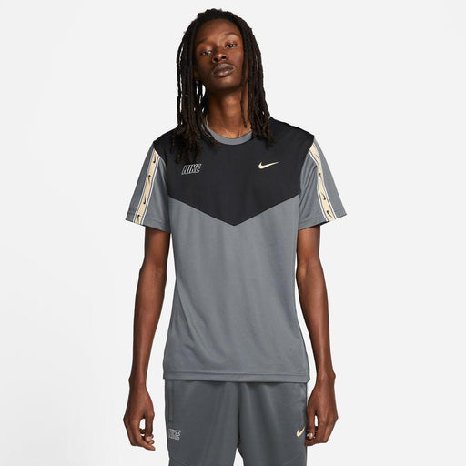 Nike Sportswear Repeat