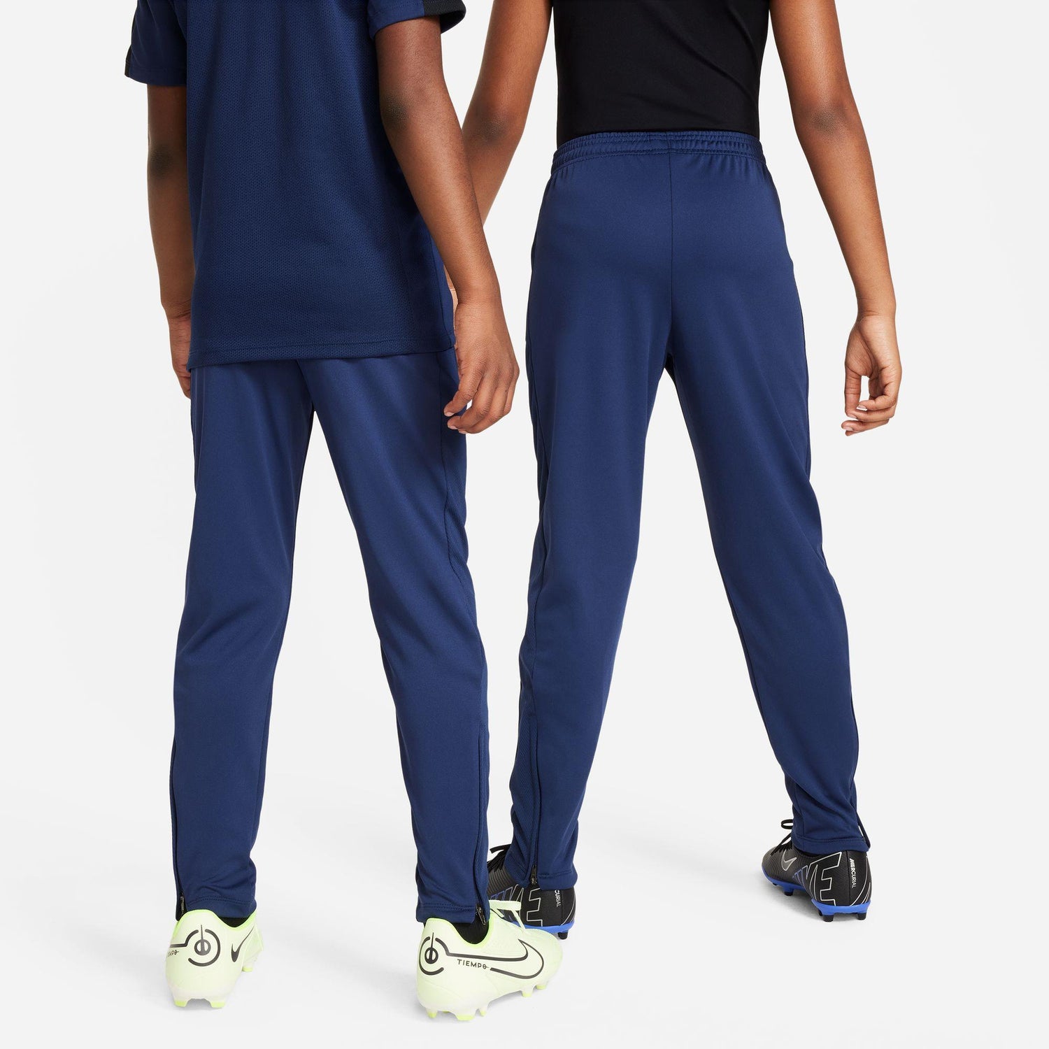 Nike DrI-Fit Academy23 Kids' Soccer