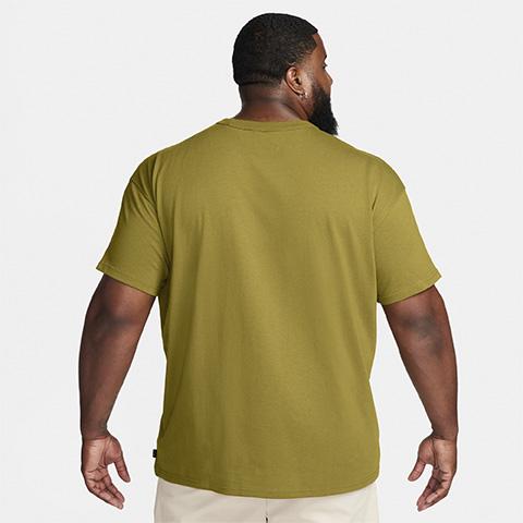 Nike Sportswear Premium Essentials