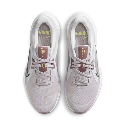 Nike Quest 5