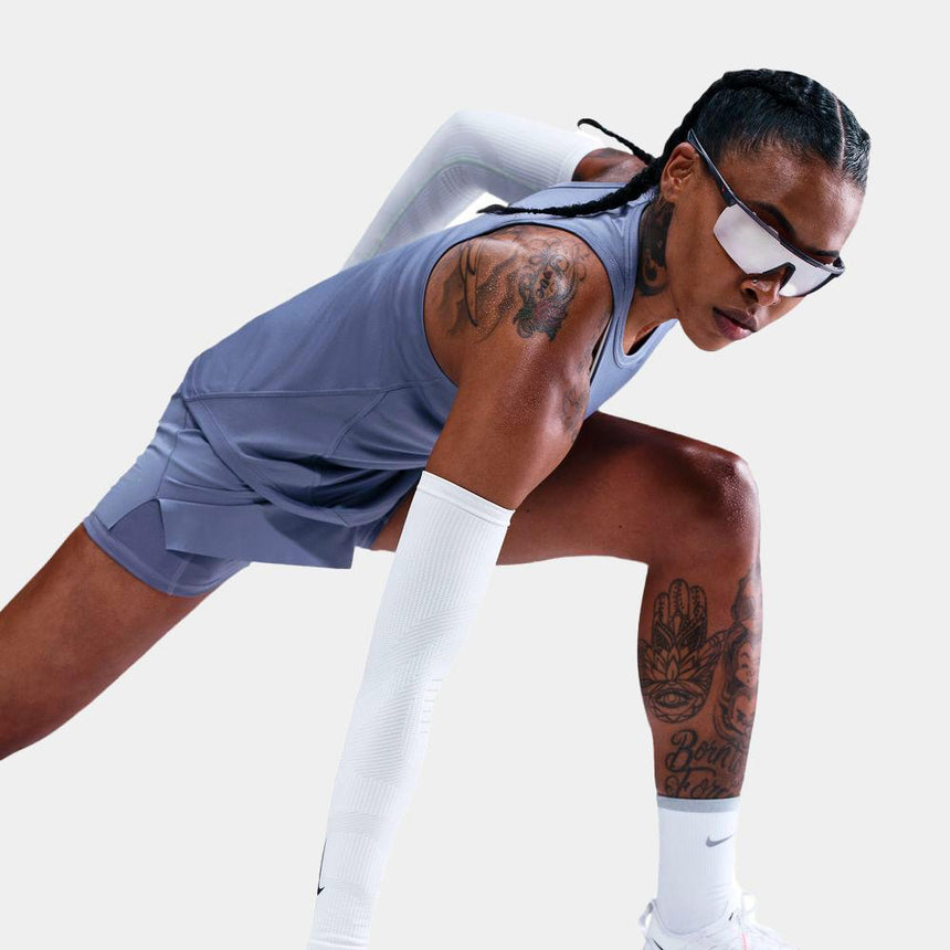 Camiseta De Tirantes Nike Tempo Swoosh De Running DrI-Fit - Mujer