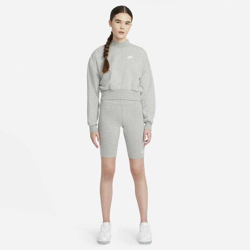 Malla Corta Nike Sportswear Essential