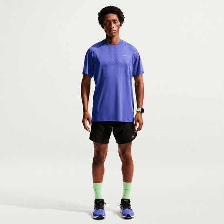 Camiseta Nike Stride De Running DrI-Fit Adv De Manga Corta - Hombre