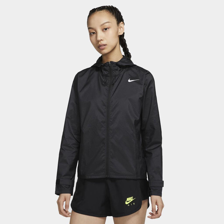 Nike Essential