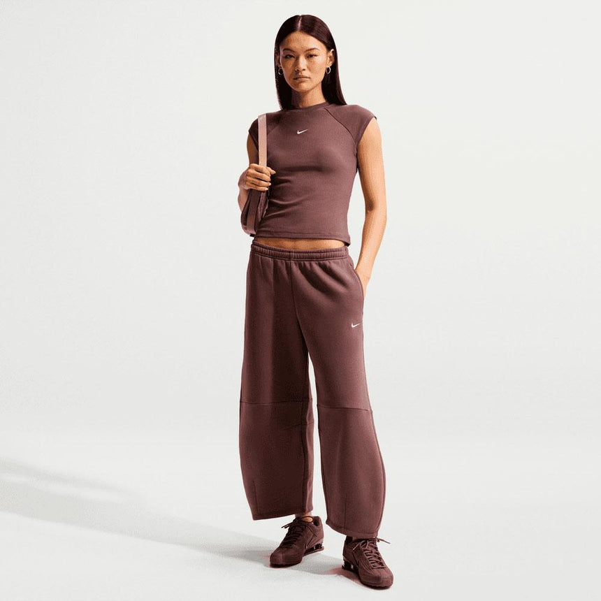 Camiseta Ajustada De Manga Corta Nike Sportswear Chill Knit Acanalada - Mujer