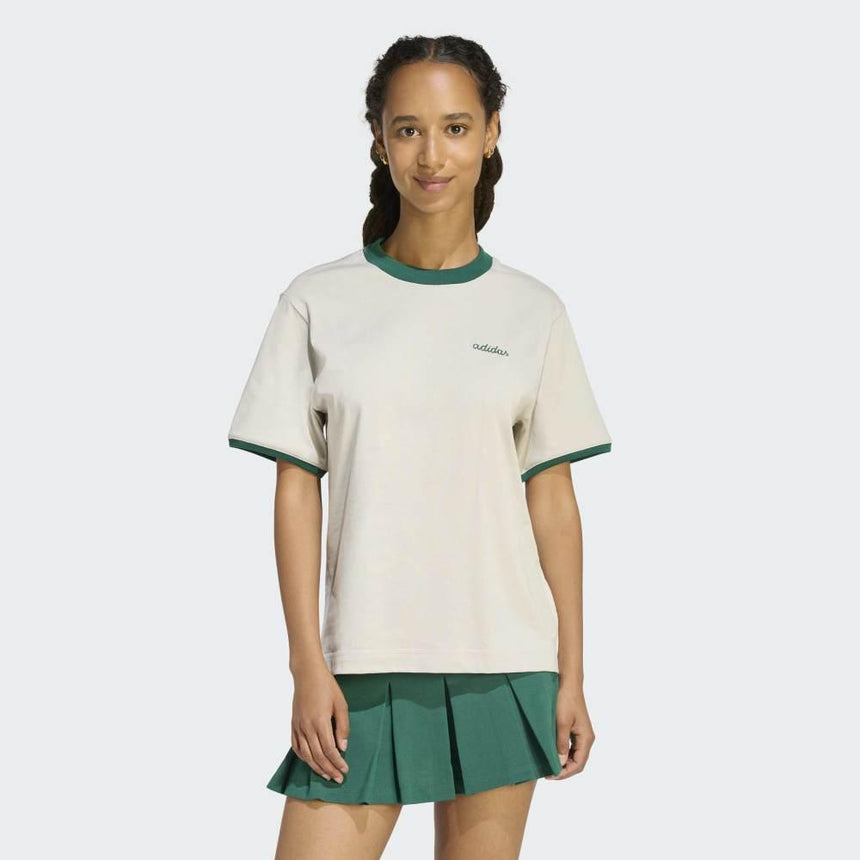 adidas Camiseta Seasonal Essentials Colorpop With Embroidered Graphic