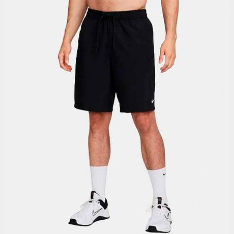 Pantalón Nike Form Corto Versátil DrI-Fit De 23 cm Sin Forro - Hombre