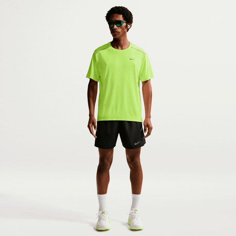 Camiseta Nike Miler De Running De Manga Corta Con Protección Uv DrI-Fit - Hombre