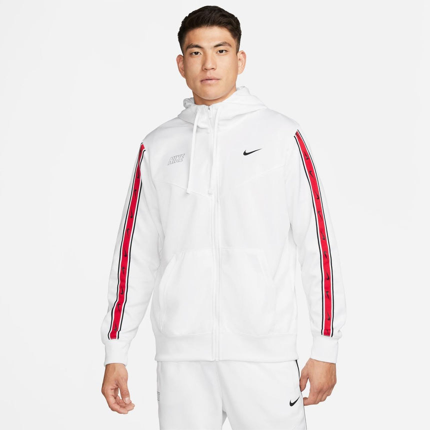 Nike Sportswear Repeat