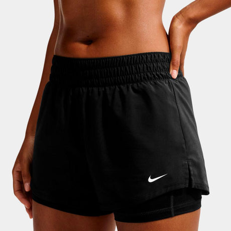 Pantalón Corto Nike One De 8 cm Con Talle Medio Y Diseño 2 En 1 DrI-Fit - Mujer