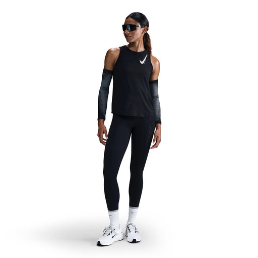 Nike One Swoosh Women's DrI-Fit