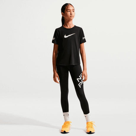 Camiseta Nike Pro De Entrenamiento De Manga Corta DrI-Fit - Niña