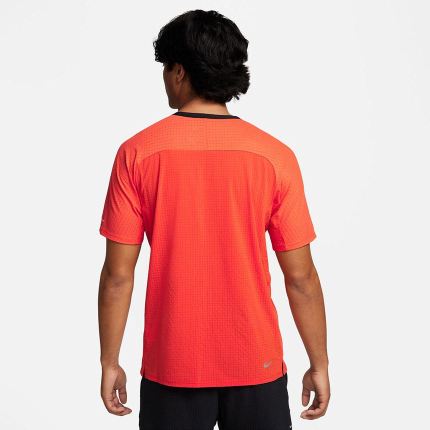 Nike Camiseta Trail Solar Chase DrI-Fit