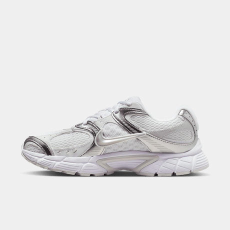 Zapatillas Nike V5 Rnr Con Detalles Reflectantes - Mujer