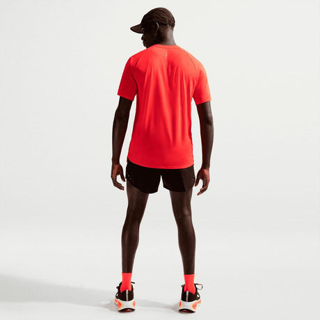 Camiseta Nike Stride De Running DrI-Fit Adv De Manga Corta - Hombre