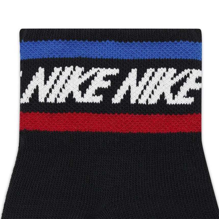 Nike Everyday Essential Ankle Socks
