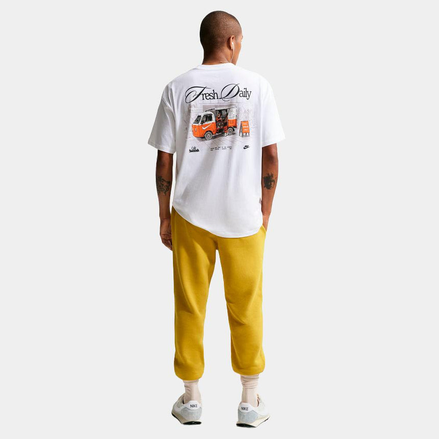 Jogger Nike Club – Hombre