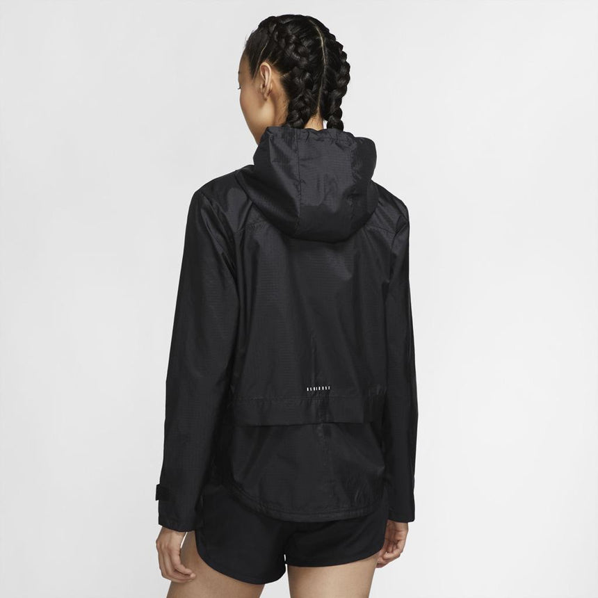 Nike Essential