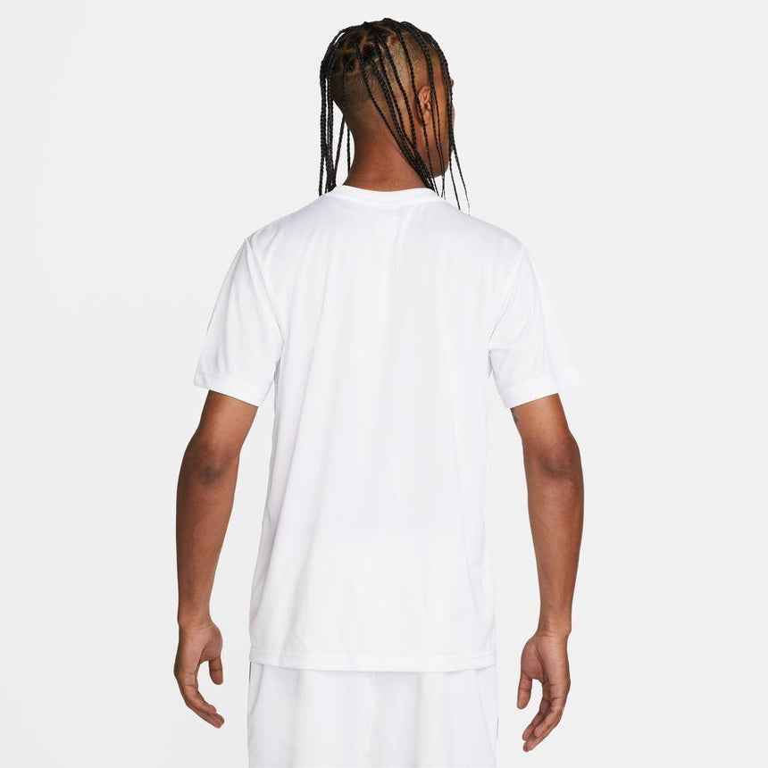 Nike Sportswear Repeat