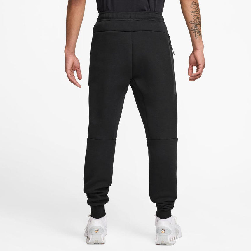Pantalones Nike Tech