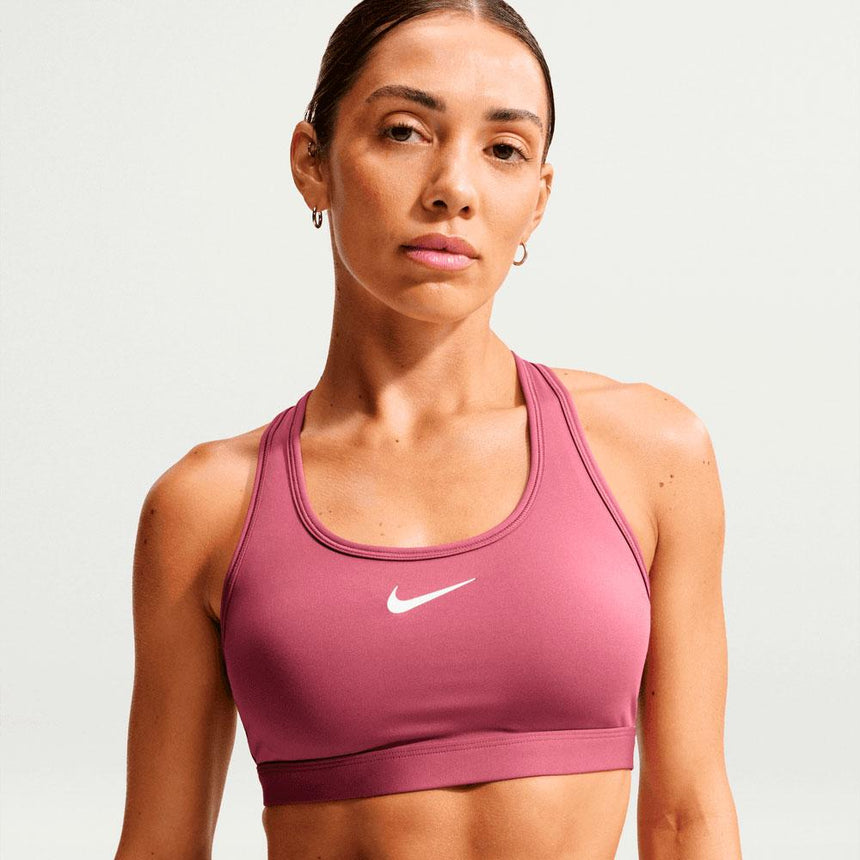 Sujetador Deportivo Nike Swoosh De Sujeción Media Con Almohadilla - Mujer