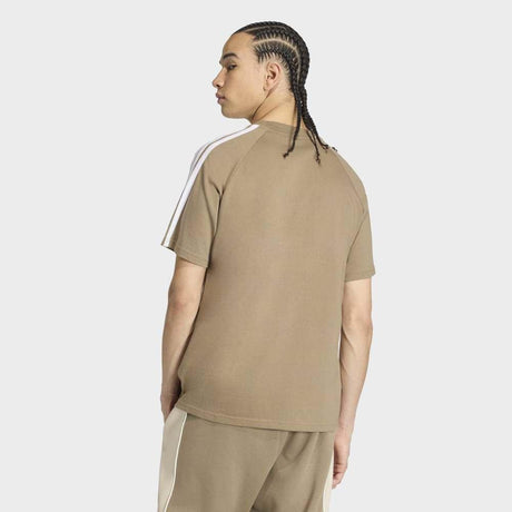 adidas Camiseta Seasonal Essentials Con Diseño Con Bloques De Color