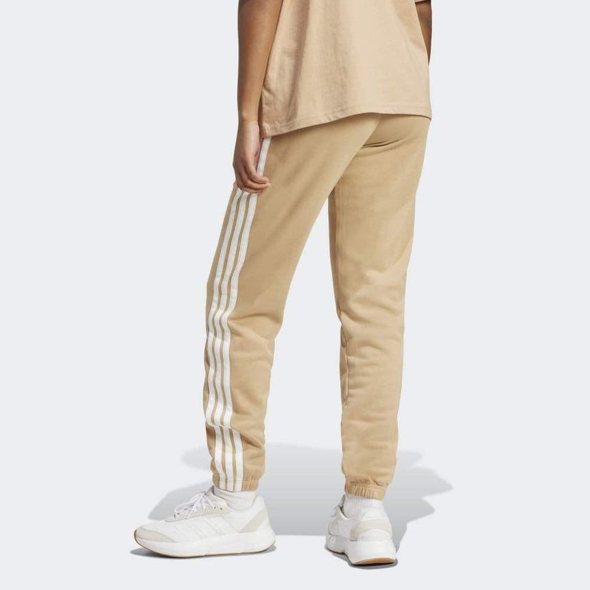 adidas Pantalón Essentials French Terry Cuffed 3 Bandas Mujer