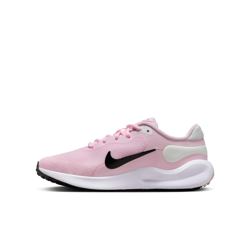 Nike Revolution 7