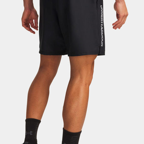 Pantalones Cortos Ua Tech™ Woven Wordmark 8,25” Para Hombre