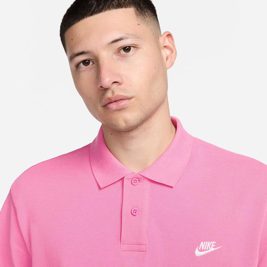 Nike Club Men's ShorT-Sleeve