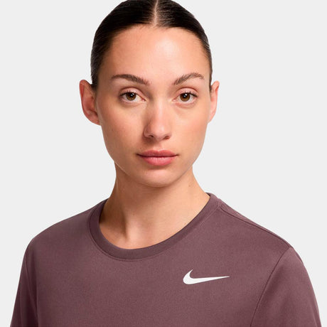 Camiseta Nike DrI-Fit - Mujer