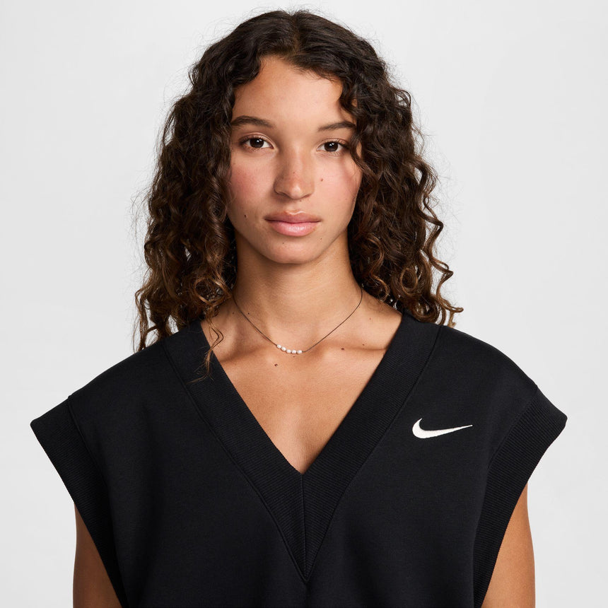 Nike Sportswear Phoenix
