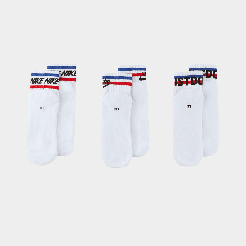 Nike Everyday Essential Ankle Socks