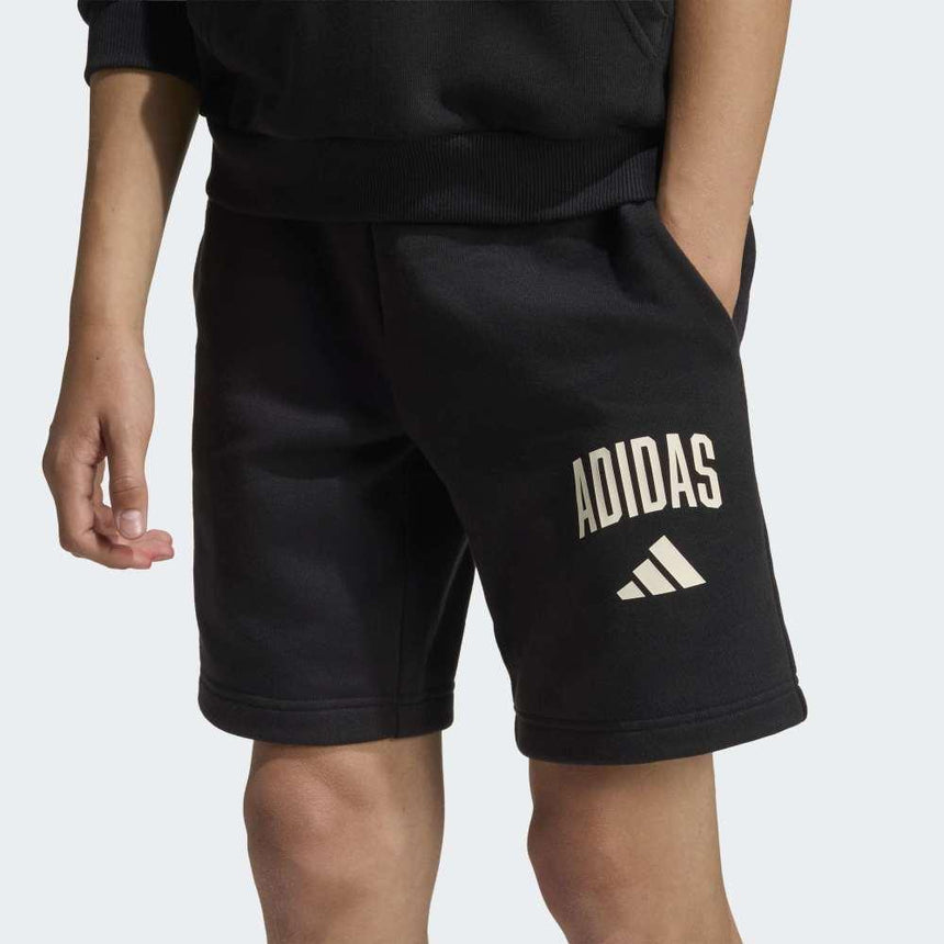 adidas Pantalón Corto Con Tipografía De Inspiración Universitaria Seasonals