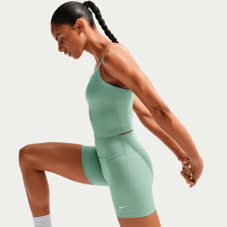 Mallas Cortas Nike One De 13 cm Y Talle Alto - Mujer
