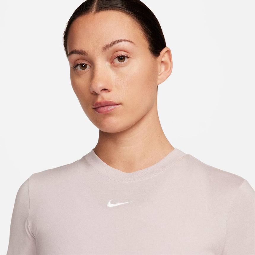 Nike Sportswear Essential Women