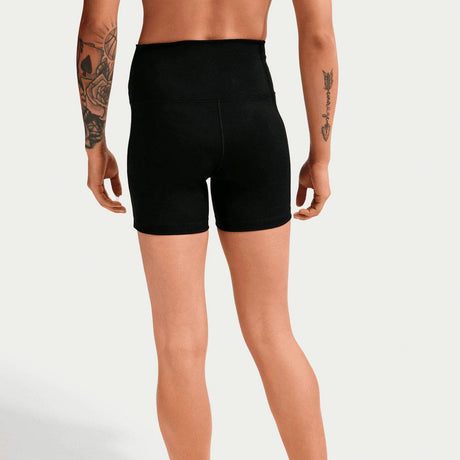 Pantalón Corto Nike One Tipo Biker - Mujer