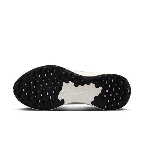 Nike Revolution 7 Road Runn