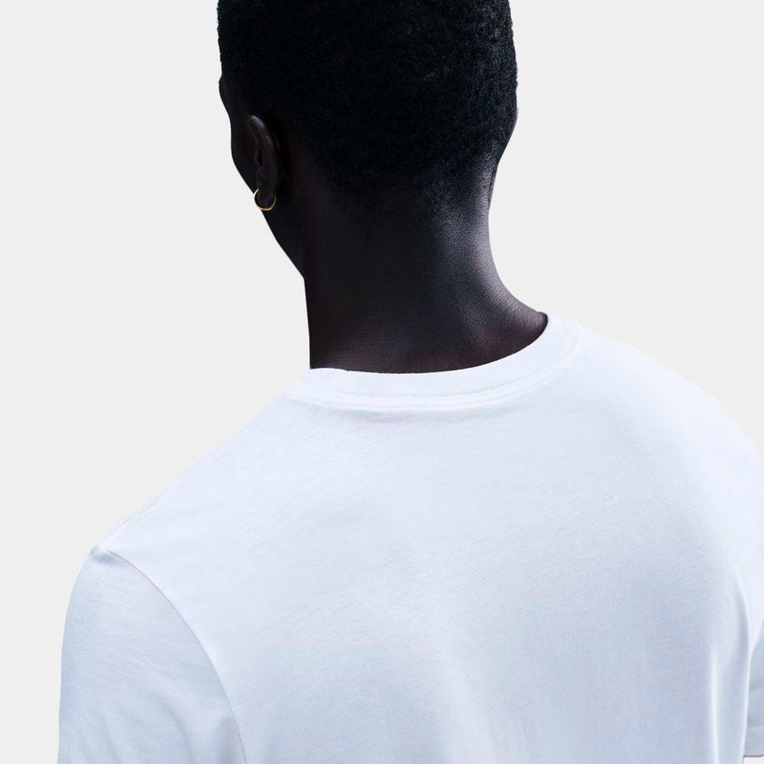 Camiseta Nike Sportswear Club