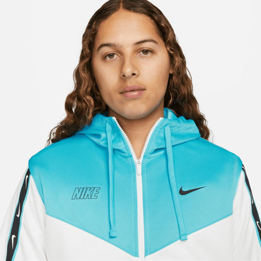 Nike Sportswear Repeat