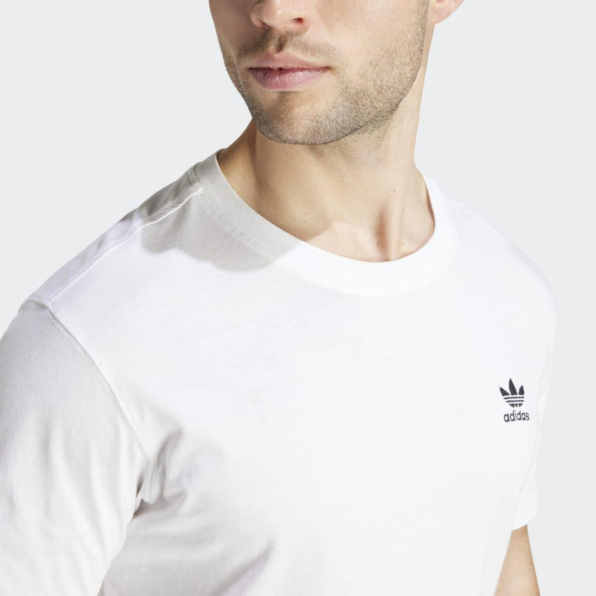 Camiseta Casual Hombre Essential Tee adidas Sportswear
