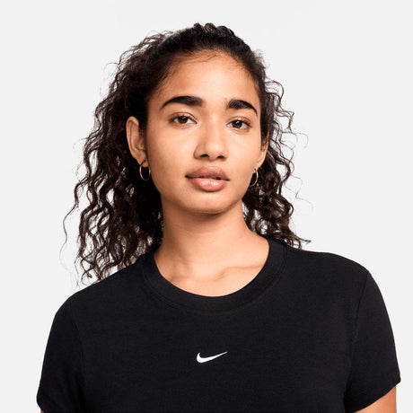 Camiseta Nike Sportswear Chill Knit - Mujer