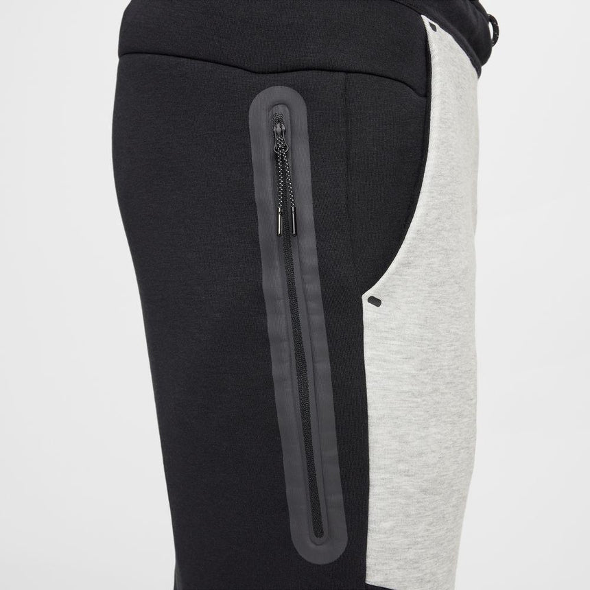 Pantalones Nike Tech
