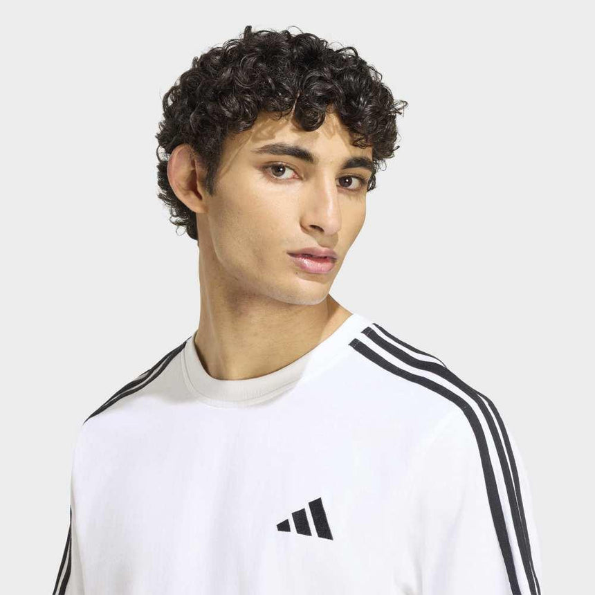 adidas Camiseta Essentials 3-Stripes Single Jersey Left Chest Branded