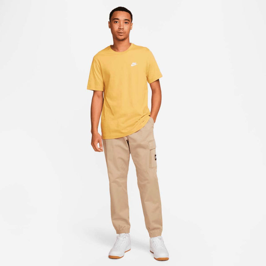 Nike Sportswear Club