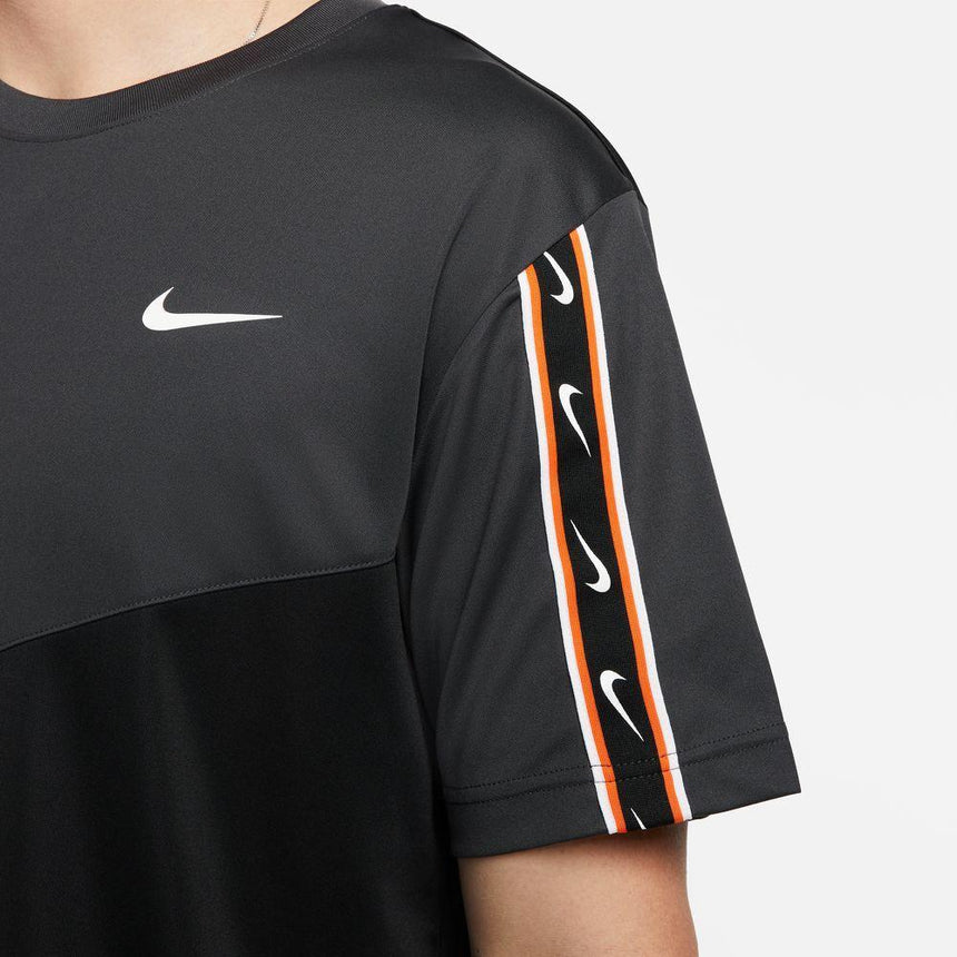 Nike Sportswear Repeat