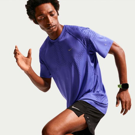 Camiseta Nike Stride De Running DrI-Fit Adv De Manga Corta - Hombre
