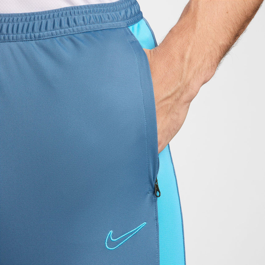 Nike Academy Men's DrI-Fit Soccer