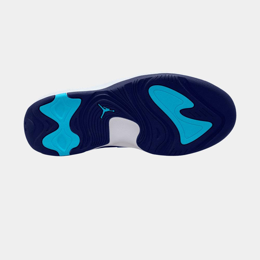 Zapatilla Jordan Max Aura 7