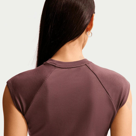 Camiseta Ajustada De Manga Corta Nike Sportswear Chill Knit Acanalada - Mujer